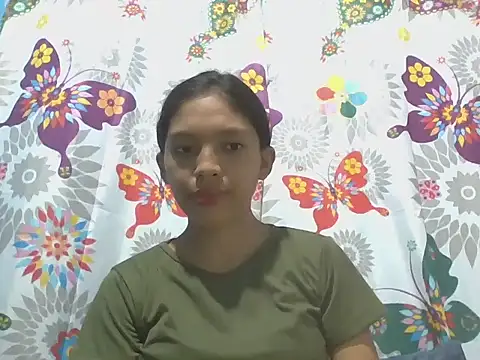 preggymom19 online show from September 21, 2025, 2:35 am