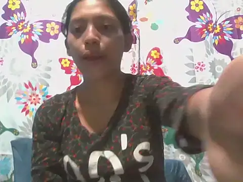 preggymom19 online show from October 6, 2025, 2:09 am