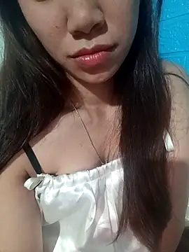 fanchunn online show from October 6, 2025, 1:52 pm