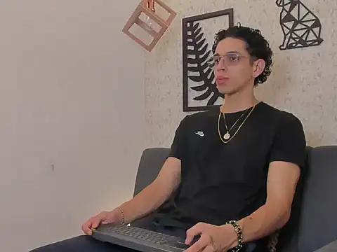 nicolai drake online show from September 17, 2025, 3:30 am