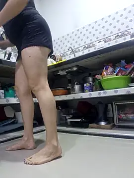 Nina vallon online show from September 9, 2025, 10:37 am