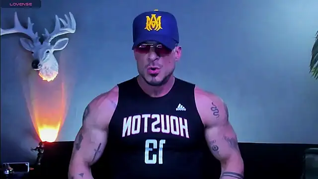 dennis cox1 online show from February 15, 2026, 10:50 pm