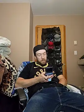 Dillybar41 online show from February 25, 2026, 7:34 pm