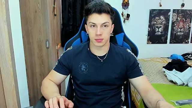 javiersexymann online show from December 12, 2024, 5:59 pm