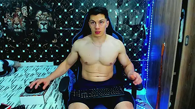Snapshot of javiersexymann chatting on June 4, 2026, 4:51 am javiersexymann online show from June 4, 2026, 4:51 am
