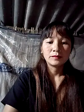 Mini3333 online show from October 9, 2025, 10:30 pm