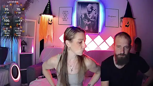 XBellaXundXUweX online show from October 13, 2025, 8:58 am