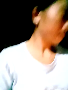 lucybaby00 online show from September 15, 2025, 12:38 pm