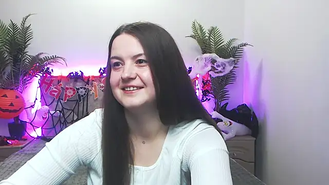 MavkaCute online show from October 28, 2025, 7:16 pm