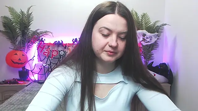 MavkaCute online show from October 29, 2025, 7:15 pm