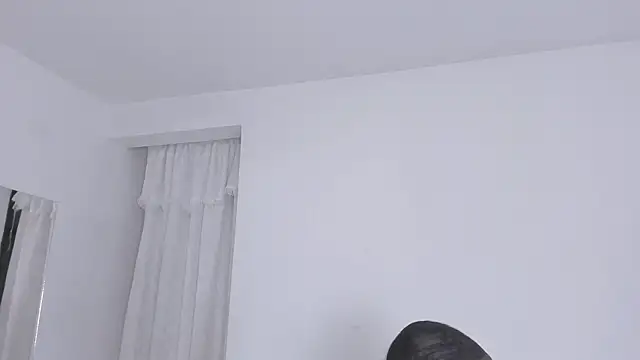 yourwife anna online show from November 2, 2025, 12:18 pm