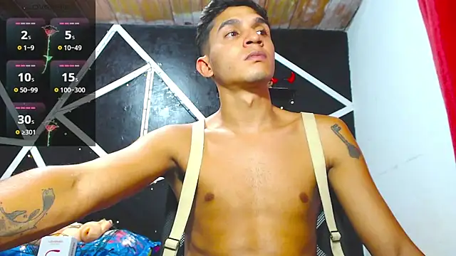 Angel latinboy online show from September 15, 2025, 9:15 pm