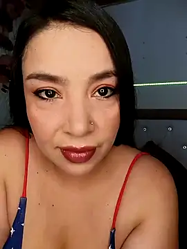 Anahibella online show from October 1, 2025, 11:33 pm