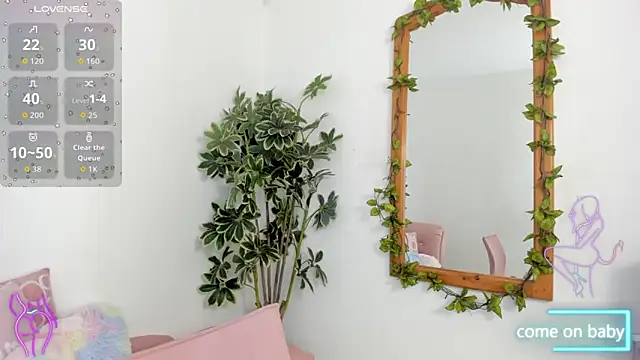 SaraWagner  online show from November 13, 2025, 12:42 am