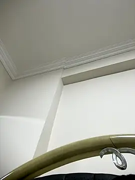 HaltBrand online show from October 13, 2025, 5:51 am