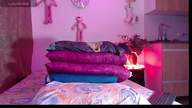 AllysonStonne online show from March 24, 2026, 10:26 pm