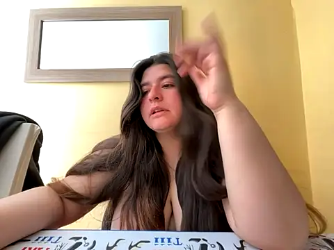 Tukatita69 online show from November 7, 2025, 3:23 pm