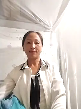 cute love00 online show from October 7, 2025, 11:02 pm