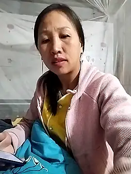 cute love00 online show from January 5, 2026, 6:22 pm