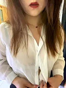 jiajia1060 online show from September 13, 2025, 6:02 am