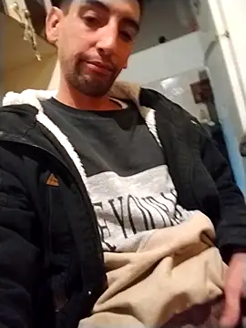 pibearg29 online show from April 24, 2026, 12:57 am