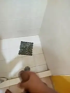 Davidhdz1988Jj online show from September 14, 2025, 4:33 am