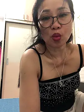Vitamin sexy online show from October 21, 2025, 12:50 pm
