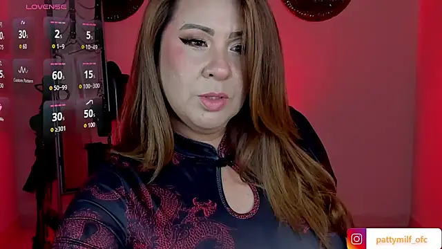 Snapshot of Pattymilf_ofc chatting on May 28, 2026, 11:57 pm Pattymilf ofc online show from May 28, 2026, 11:57 pm