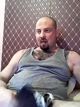  NEREZA  online show from January 8, 2026, 4:42 pm