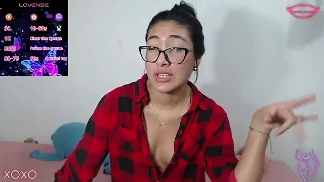 Allison 19   online show from September 22, 2025, 6:04 am