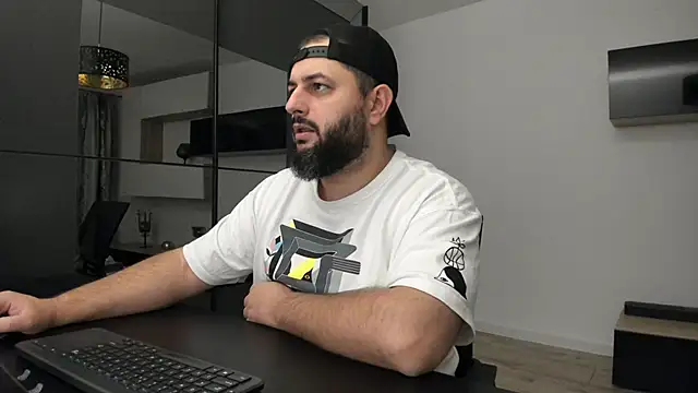 DravenPeak online show from September 13, 2025, 1:05 am