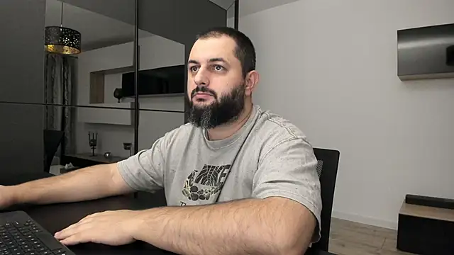 DravenPeak online show from September 15, 2025, 6:08 pm