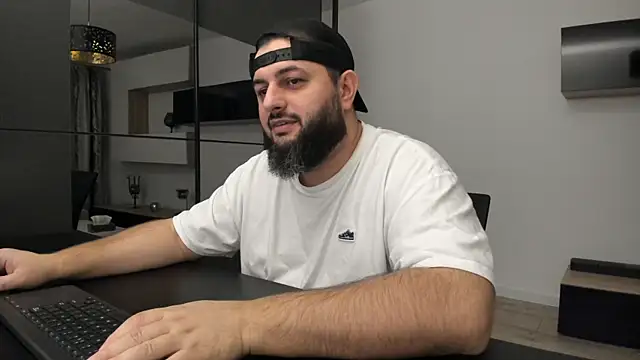 DravenPeak online show from November 12, 2025, 3:23 pm