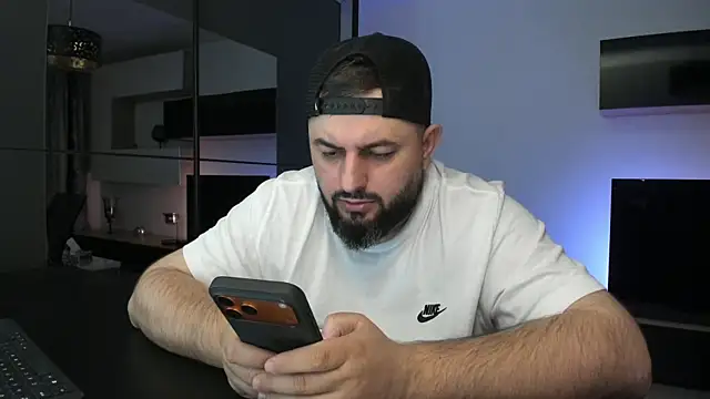 DravenPeak online show from April 18, 2026, 7:58 pm