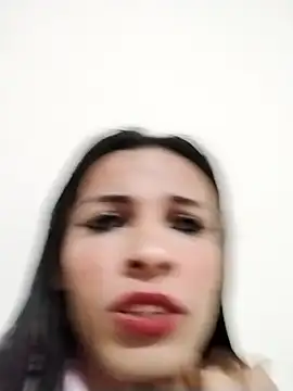 Snapshot of Aisha_hotts777 chatting on May 6, 2026, 4:45 pm Aisha hotts777 online show from May 6, 2026, 4:45 pm
