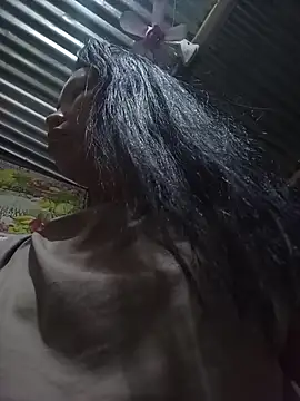 oceanlover23 online show from February 25, 2026, 9:02 pm