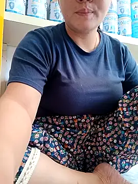  Babyrose  online show from October 8, 2025, 5:27 am