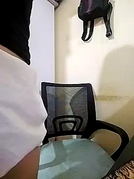 Lissa xinh09 online show from September 11, 2025, 5:02 pm