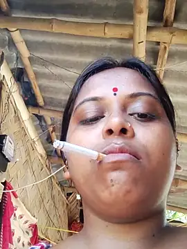 Hot-Show2 online show from October 20, 2025, 4:24 am