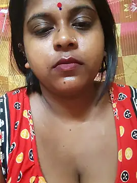 Hot-Show2 online show from October 29, 2025, 12:46 am