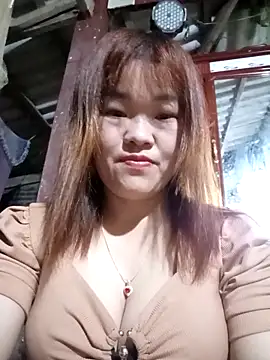 sukabae00 online show from December 4, 2025, 12:14 pm