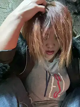 sukabae00 online show from February 3, 2026, 2:53 am