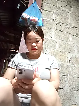 sukabae00 online show from April 18, 2026, 10:54 pm