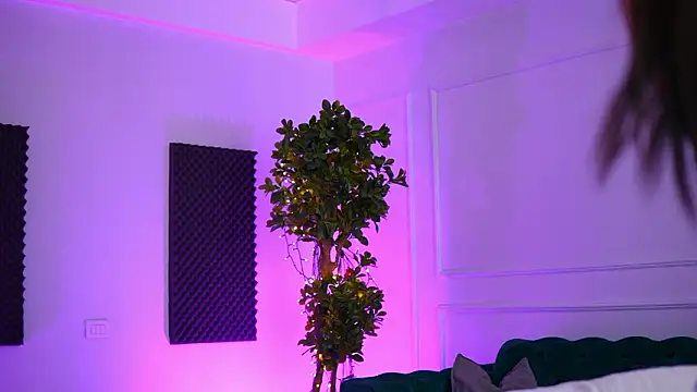 SiennaRuh online show from March 15, 2026, 11:38 am