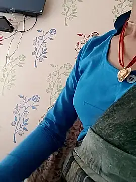 Sonam dhakad online show from October 6, 2025, 7:39 am