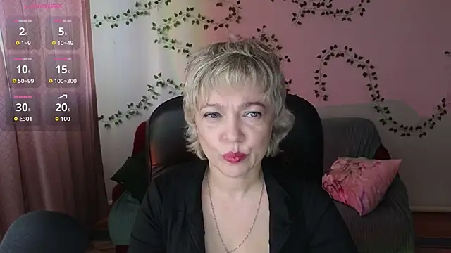 Snapshot of Rosette_Pricky chatting on May 2, 2026, 2:22 pm Rosette Pricky online show from May 2, 2026, 2:22 pm