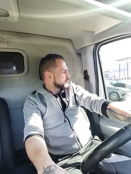 papichulo0099 online show from February 26, 2026, 10:14 am