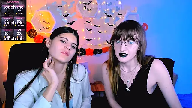 lizzie boom online show from October 26, 2025, 8:15 pm