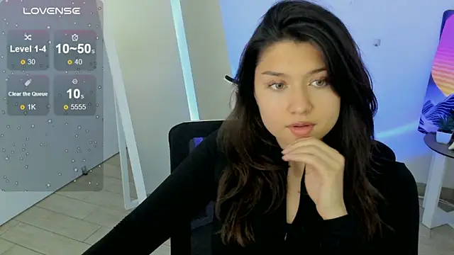 Sandra Curly online show from October 16, 2025, 6:53 pm