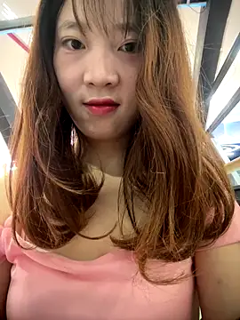 Snapshot of littleqiu chatting on September 10, 2025, 8:25 am littleqiu online show from September 10, 2025, 8:25 am